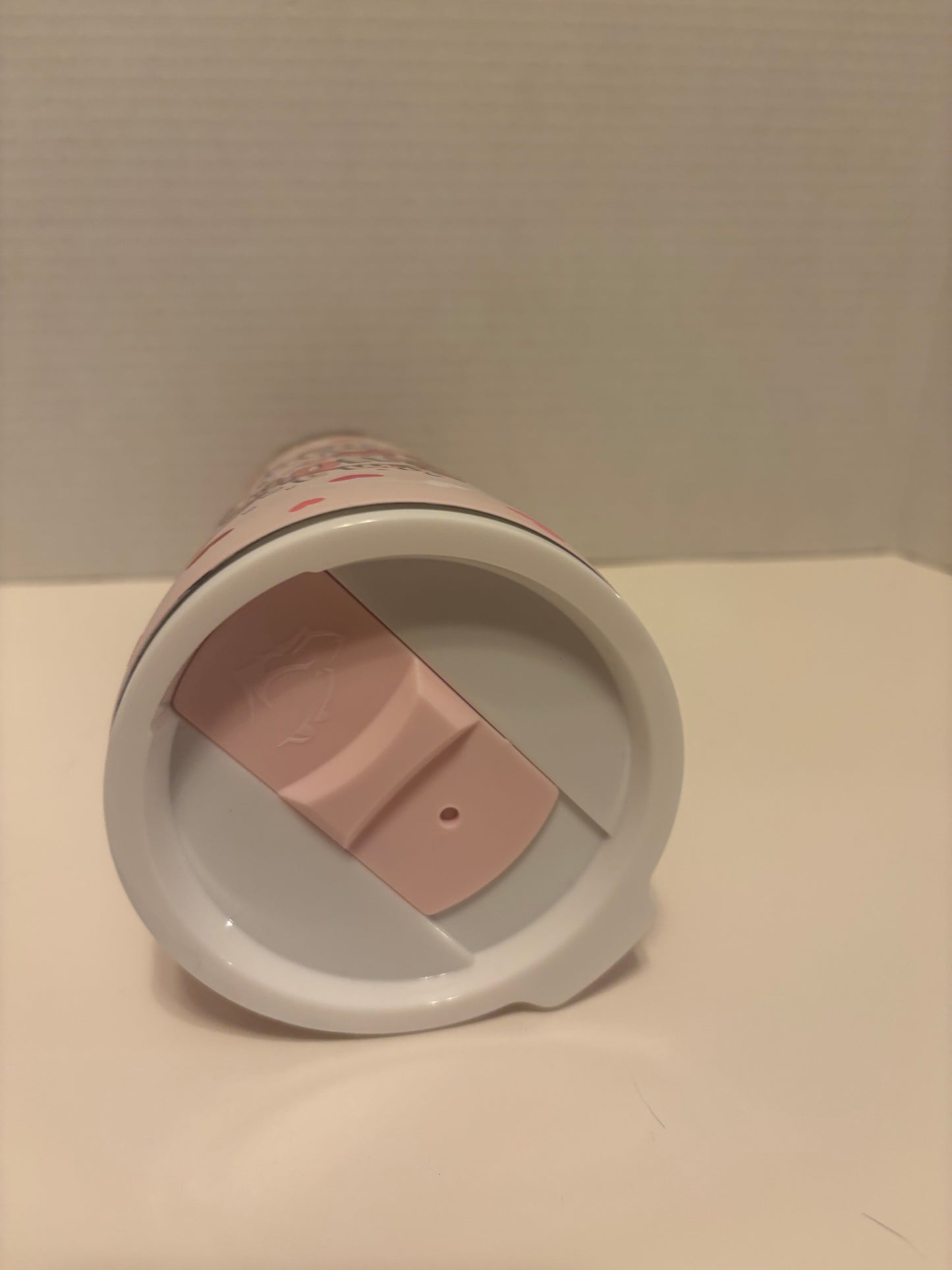 Buc-ee’s Valentine 2026 “I’m a Sucker for Buc-ee’s” 32oz Tumbler with Lid