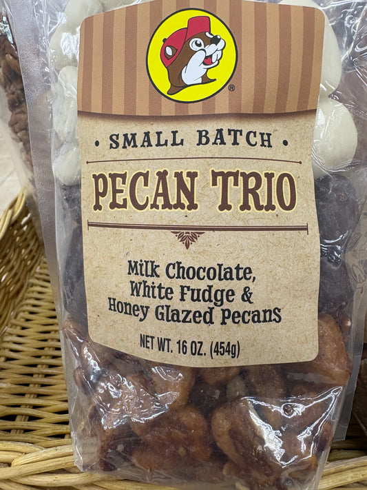 Buc-ee’s 16oz Bag Pecan Trio (Milk Chocolate, White Fudge, Honey Glazed)