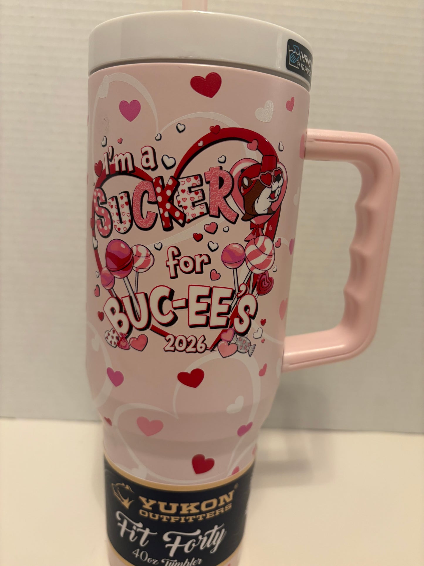 Buc-ee’s Valentine 2026 I’m a Sucker for Buc-ee’s” 40oz Tumbler with Lid and Straw