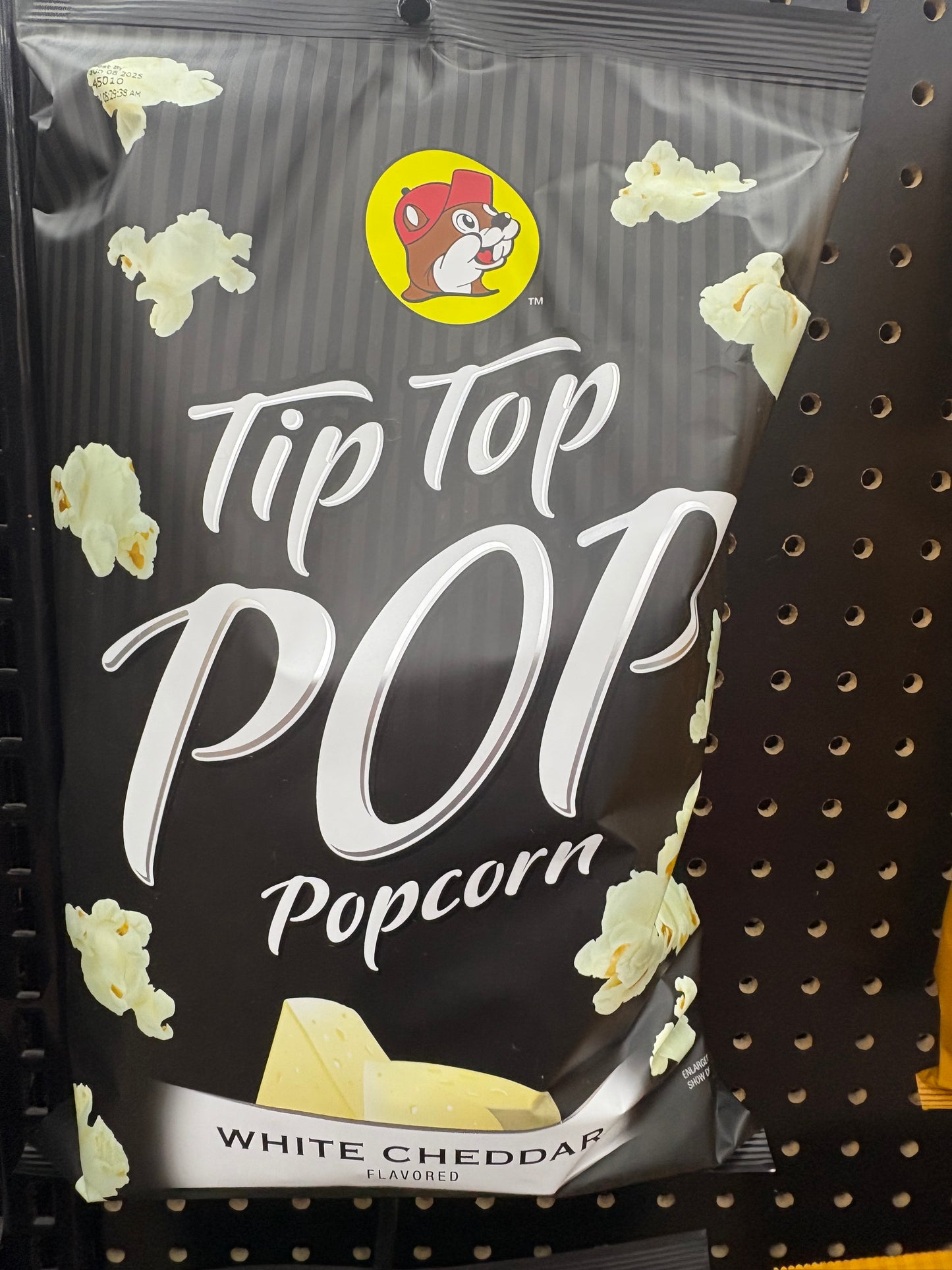 Bucees Tip Top Pop Popcorn White Cheddar 5 Ounce Bag