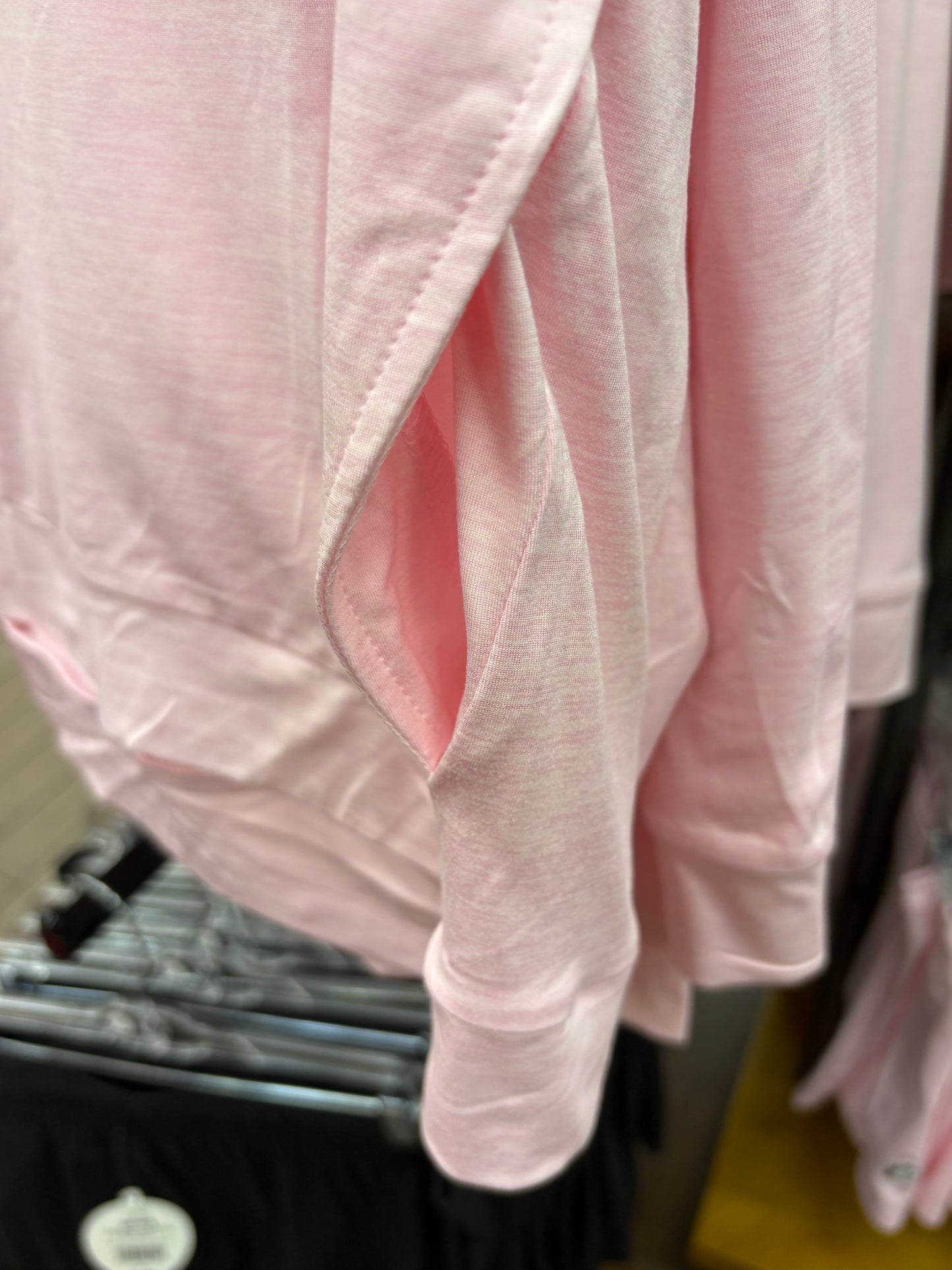 Buc-ee’s Pink Adult Lightweight Hoodie Long Sleeve