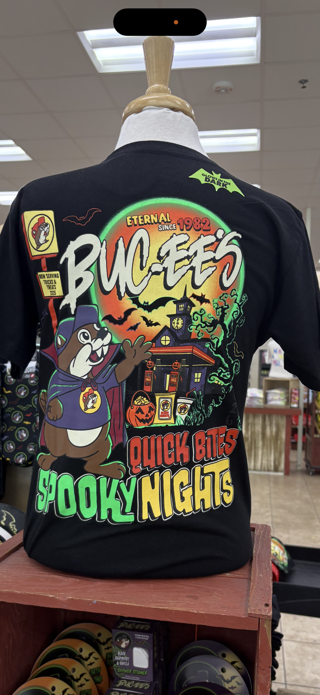 Buc-ee’s 2026 Limited Edition Halloween T-Shirt