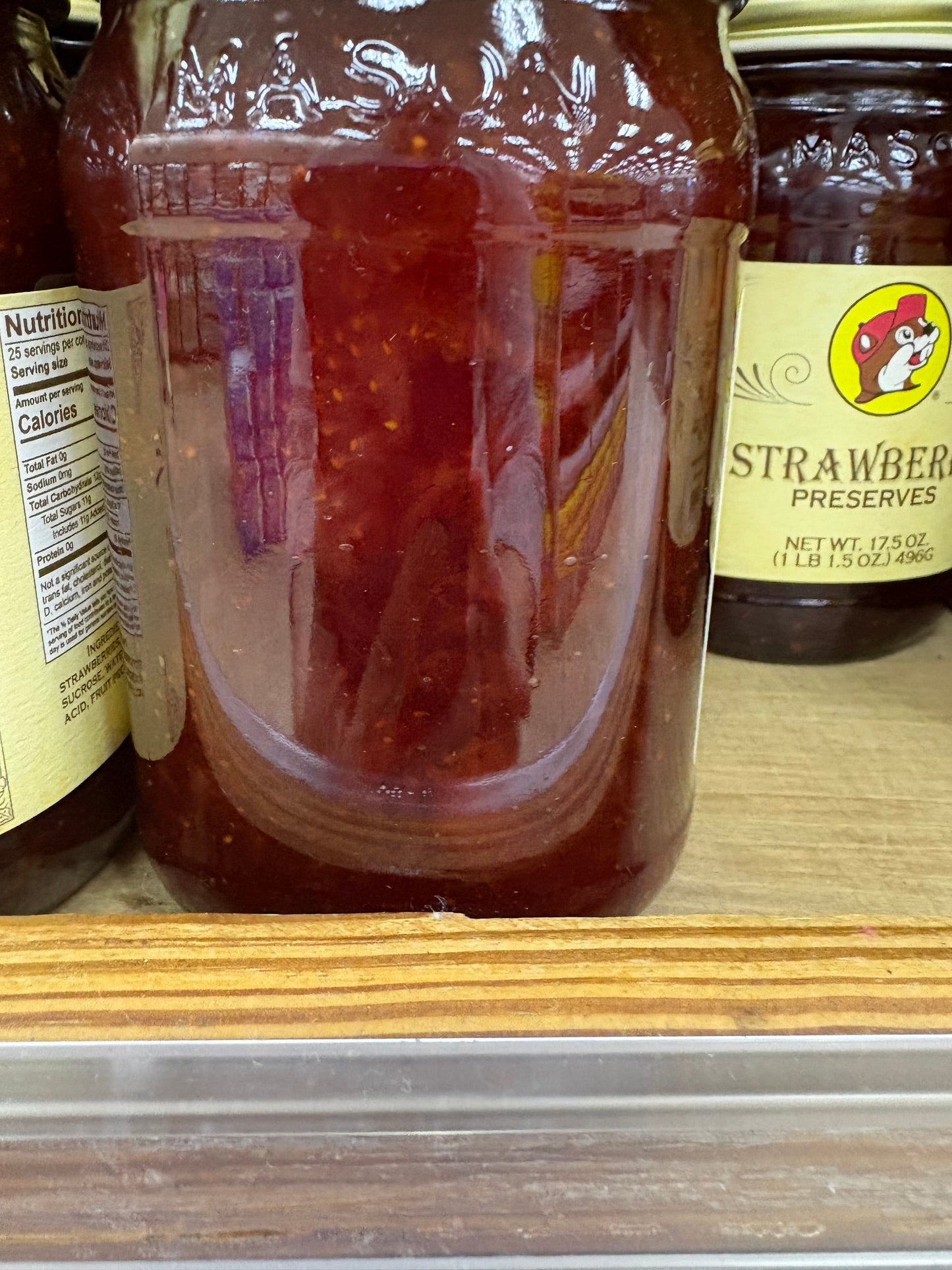 Buc-ees Strawberry Preserves 17.5 oz Glass Jar