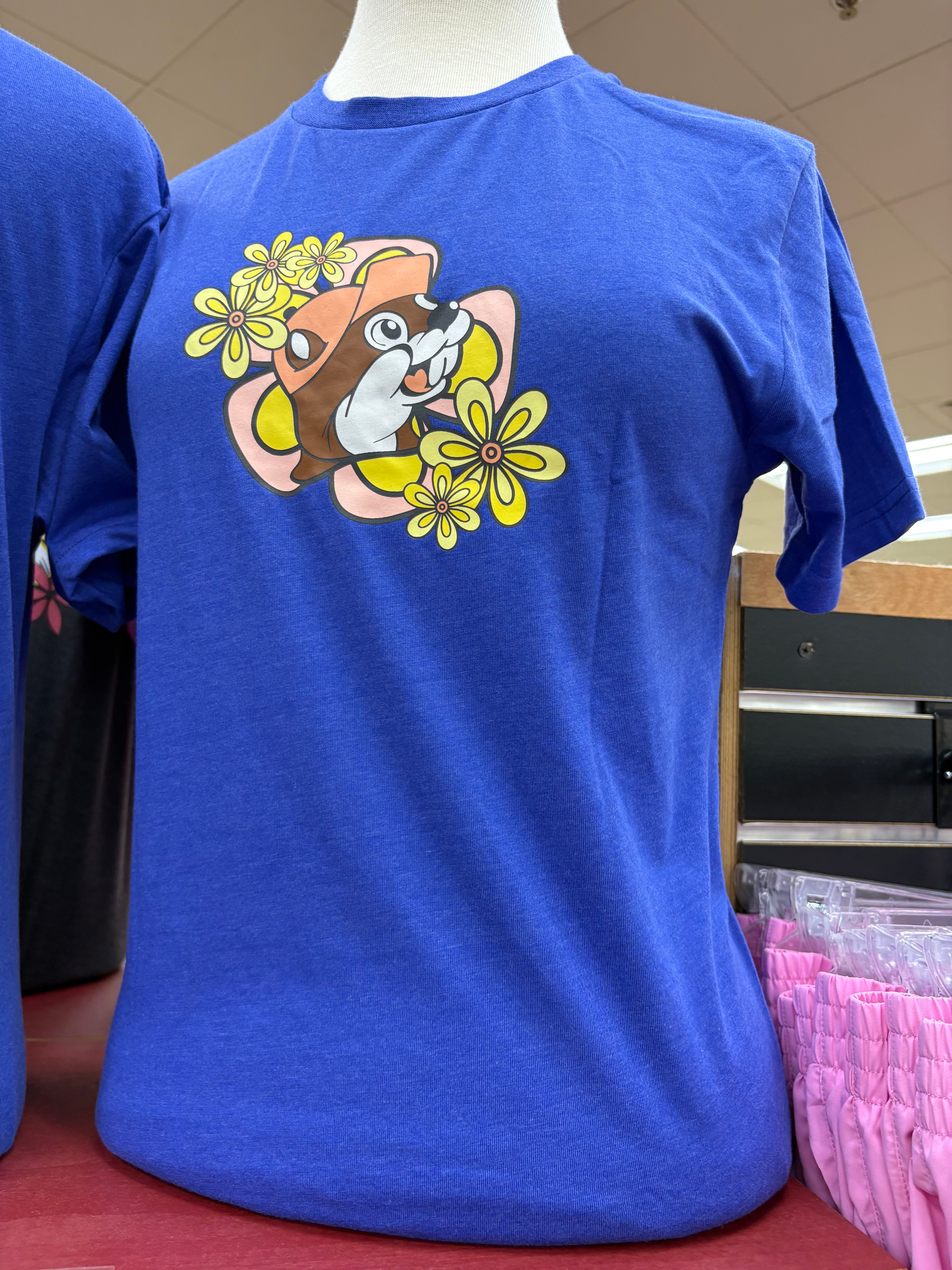 Buc-ees Adult Blue “Just AGirl Who Loves Buc-ees” T-Shirt. Size Small-XXXLarge