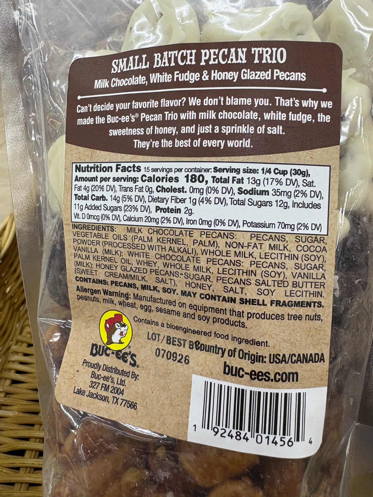 Buc-ee’s 16oz Bag Pecan Trio (Milk Chocolate, White Fudge, Honey Glazed)