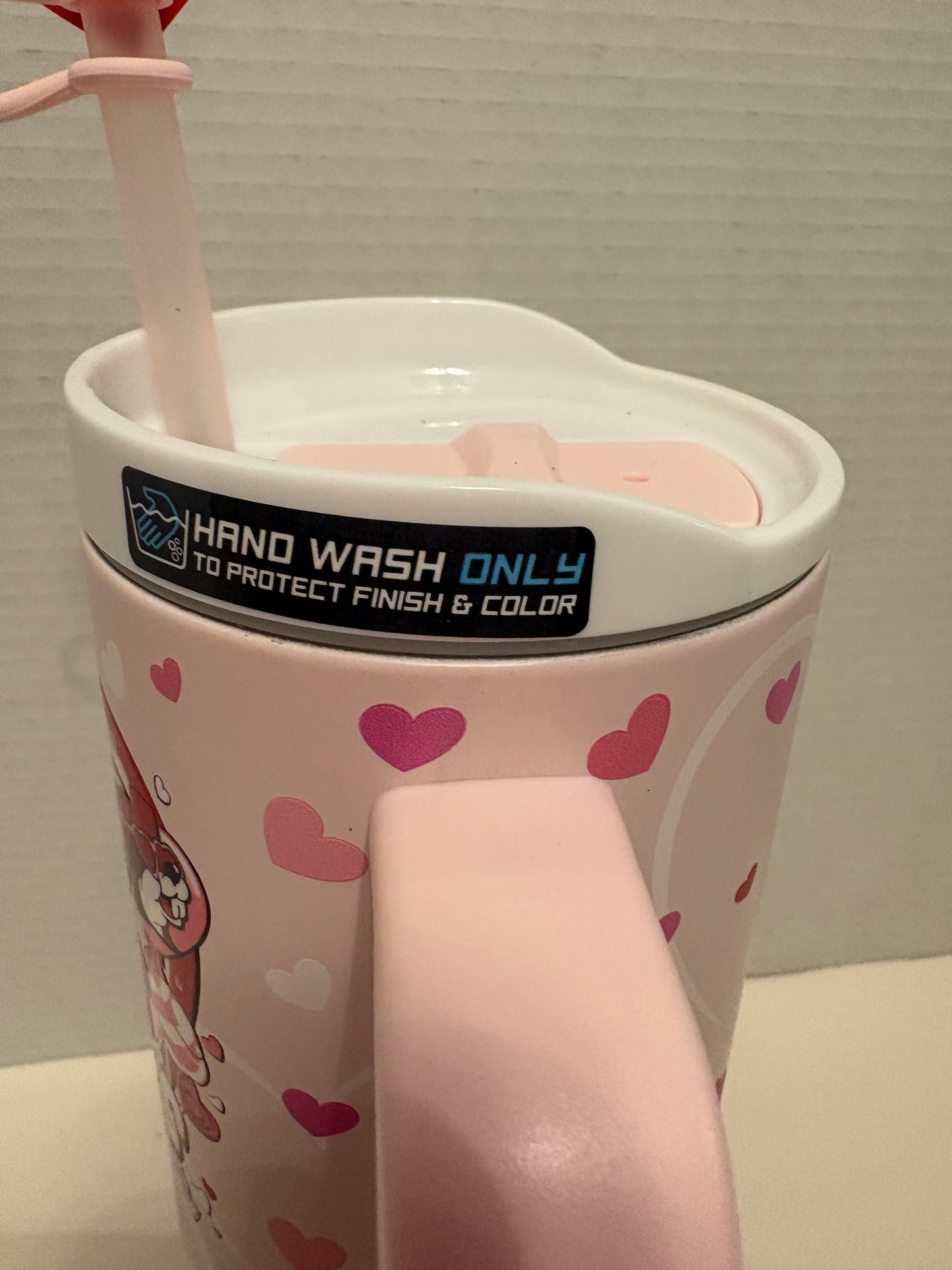 Buc-ee’s Valentine 2026 I’m a Sucker for Buc-ee’s” 40oz Tumbler with Lid and Straw