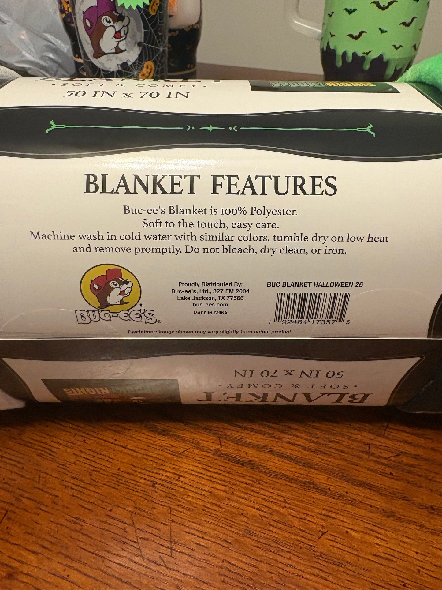 Buc-ee’s Limited Edition 2026 Eternal Since 1982 Plush Blanket